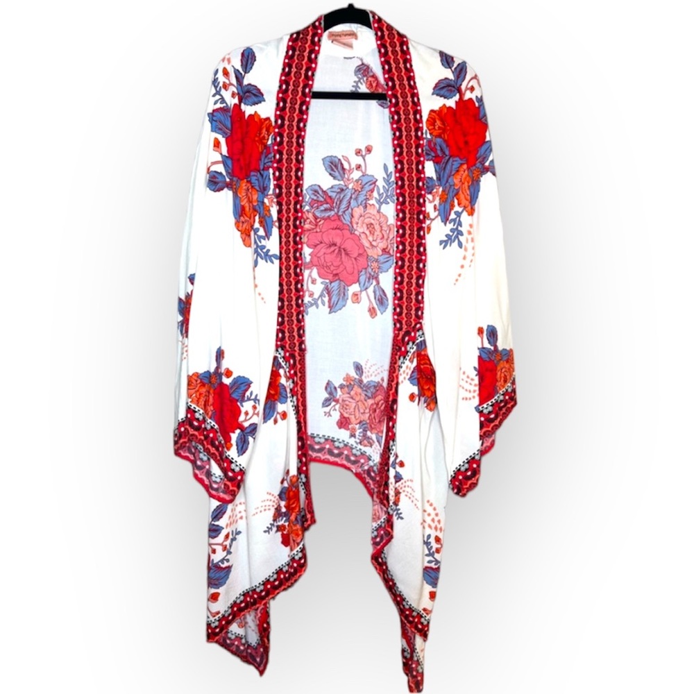 Flying Tomato White Floral Kimono with Red and Blue Accents